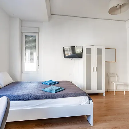 Versus Гостевой дом