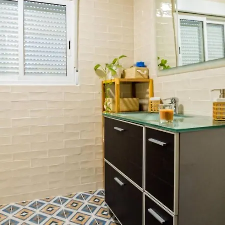 Charming Flat In + Air Conditioning + 95 Sq Meters Apartment