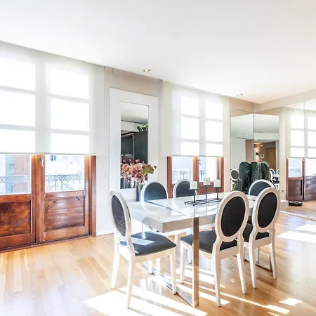 Central Market Lux Apartment Valencia