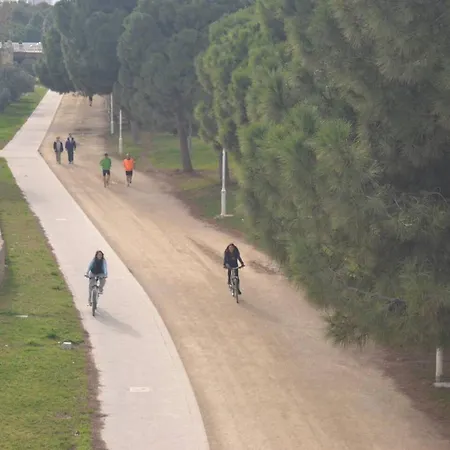 Comfortable In Mislata - 50 M² - Parking Included דירה *