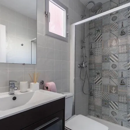 Bright In 80 Sqm With Air Conditioning Valencia