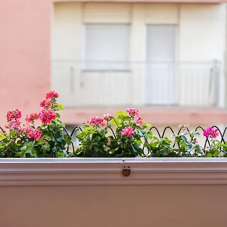 Bright In 80 Sqm With Air Conditioning Apartment Valencia