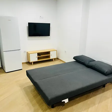 Patraix Apartment *