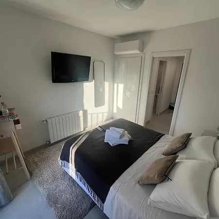 Homestay Veronica Center