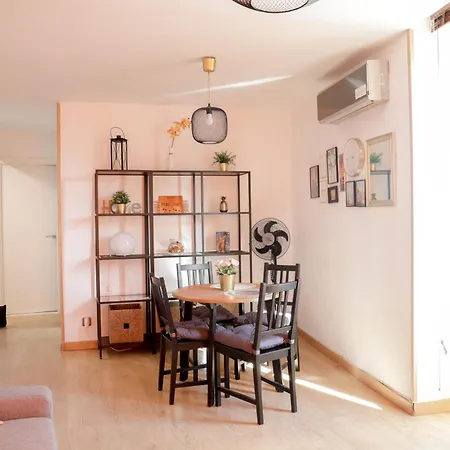 Renovado Y Sofisticado En El Centro De Appartement *