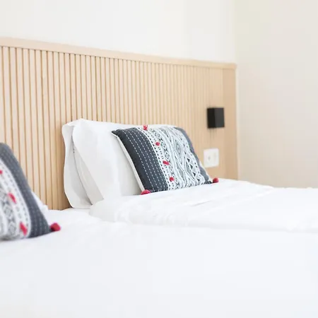 Bird House Bed & Breakfast