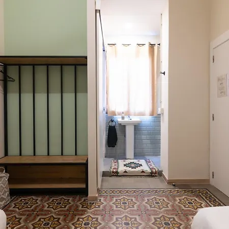 Bird House Bed & Breakfast Valencie