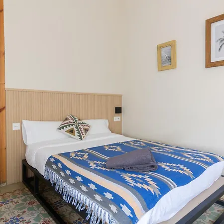 Bed & Breakfast Bird House 3*