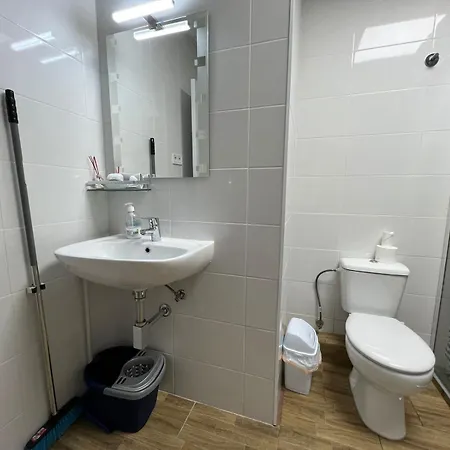 아파트 Apart Joaquin Sorolla *