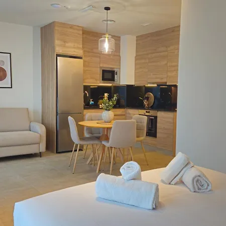 Imperial Apartment *