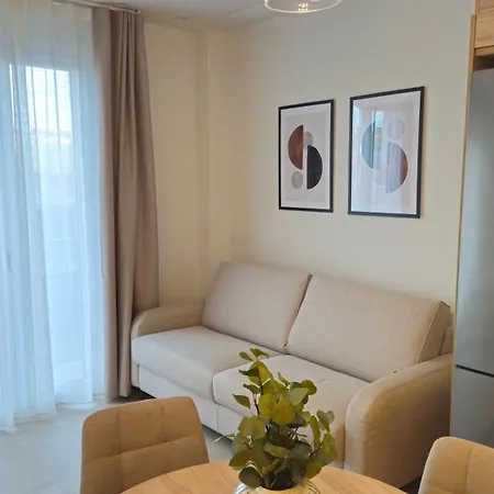 Imperial Apartment *