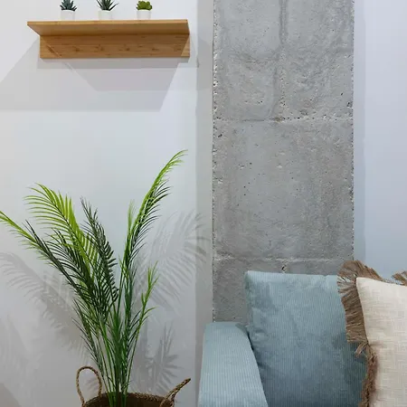 Travel Habitat Mediterranean * Valenza