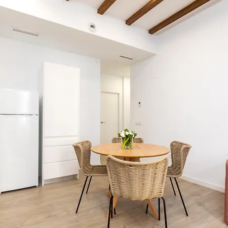 Moontels Plaza De Vannes Apartman *