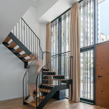 Guest Luxury Duplex
