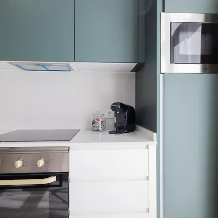 Apartment Florit Flats - Ceramic - 4 Guest - Ac Wifi - Near Sorolla Train Station *
