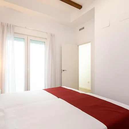 Moontels Plaza De Vannes Апартаменты *