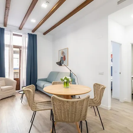 Апартаменты Moontels Plaza De Vannes Валенсия