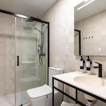 Moontels Plaza De Vannes Апартаменты *