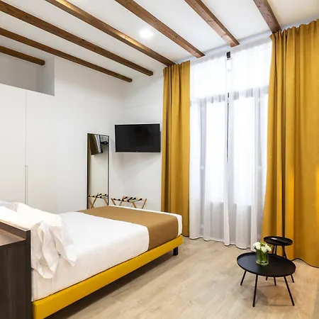 Moontels Plaza De Vannes Apartman *