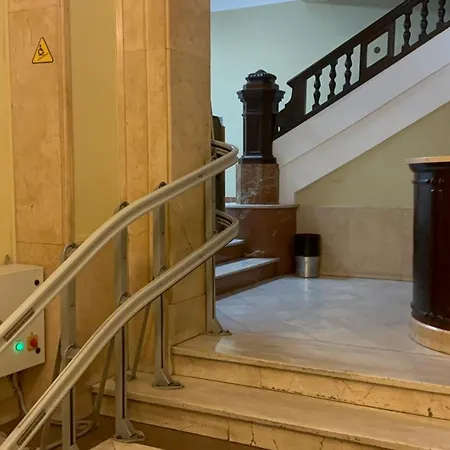 Mirador 2 Del Mercado - Con Bano Privado En El Centro De La Ciudad Vella Проживание в семье