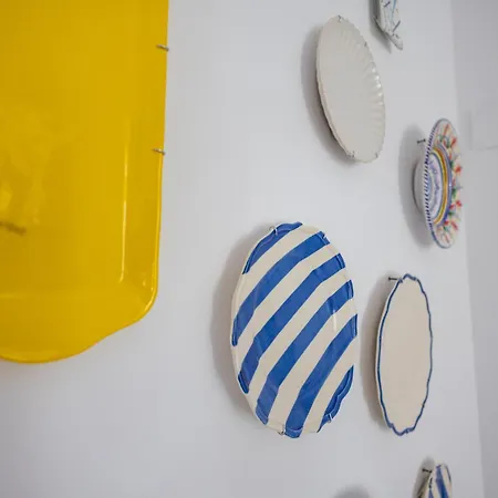 Florit Flats - Ceramic Homes - 4 Guest - Ac Wifi - Near Sorolla Train Station アパート *