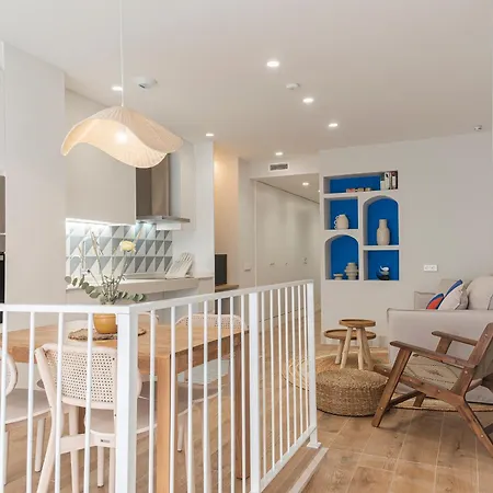 Malvarrosa Stay! * Valence