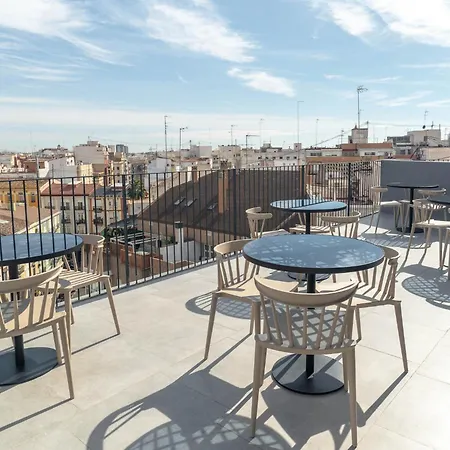 Limehome Carrer De Sant Jacint 瓦伦西亚