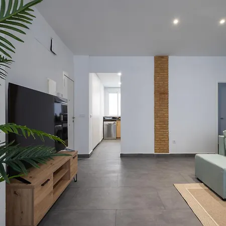 Florit Flats - Urban Nest - Ac & Wifi - 10 Min Center Apartment