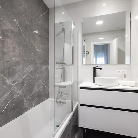 Florit Flats - Urban Nest - Ac & Wifi - 10 Min Center Valencia