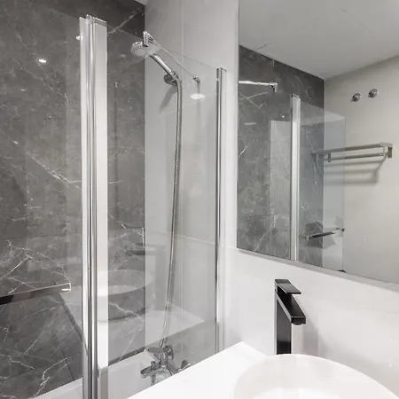 Florit Flats - Urban Nest - Ac & Wifi - 10 Min Center * Valencia