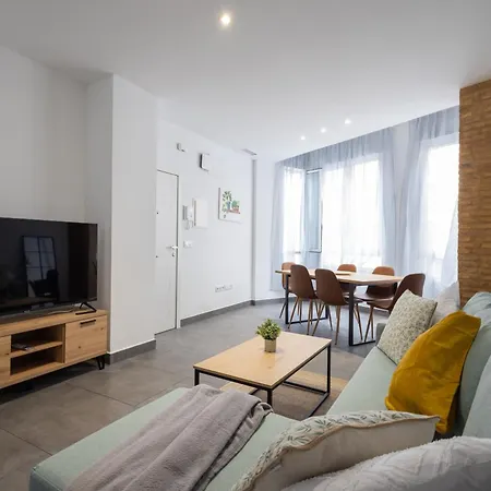 Apartment Florit Flats - Urban Nest - Ac & Wifi - 10 Min Center *