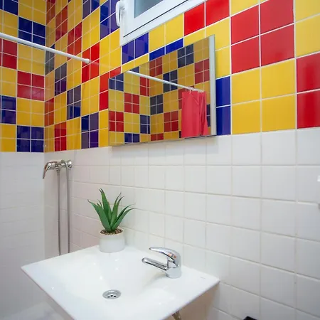 Apartment Singularstays Denia *
