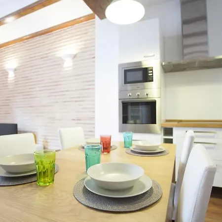 Singular Station * Walencja