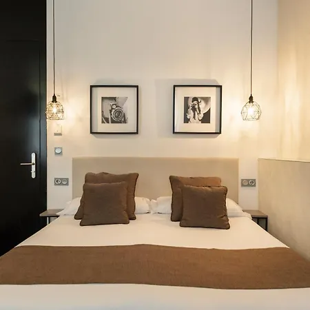 Blanq Carmen Hotel 3*