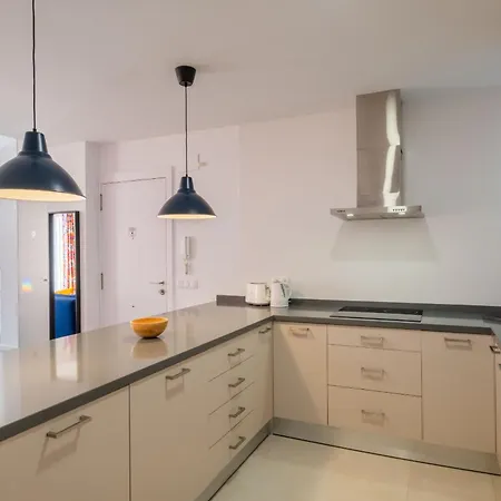 Apartamento Spacious Clean & Colorful Quiet Zone *