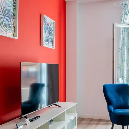 Spacious & Clean In Quiet Area Apartmán Valencie