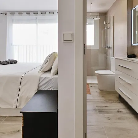 Arenas Flat * Valenza