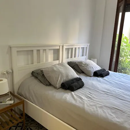 Doble En Ruzafa Con Bano Privado Homestay *