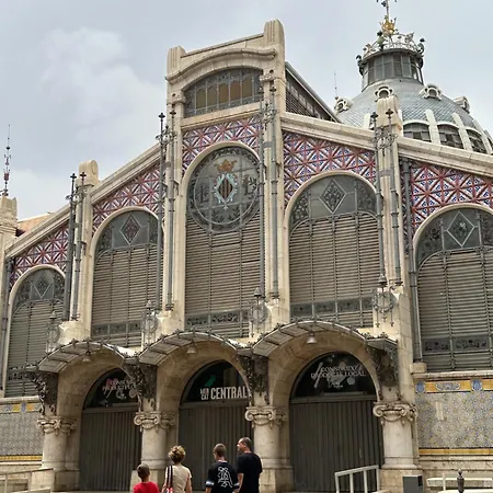 Homestay Mirador 1 Del Mercado - Con Bano Privado En El Centro De La Ciudad Vella