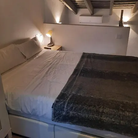 Bonito F 3* فالنسيا