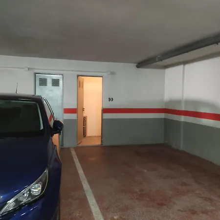 Practico Y Con Vistas Al Mar バレンシア