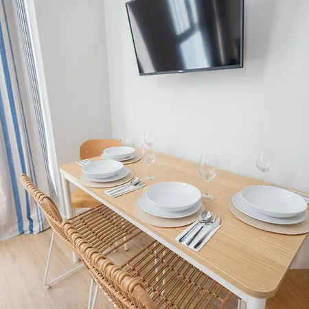 Florit Flats - The Mediterraneo