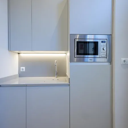 Florit Flats - The Mediterraneo