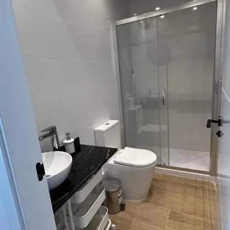 Quarto em Acomodações Particulares Late Checkout 14 H Free Netflix Tv Valência