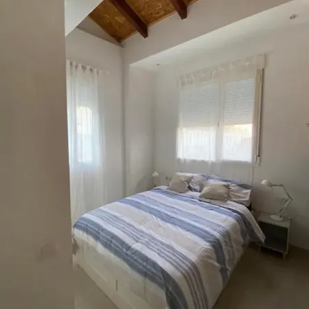 Rent Aparts Milagrosa 1 * Valencia