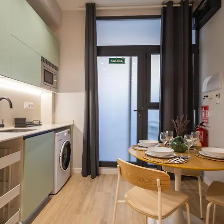 Florit Flats - 4 Guests With Ac And Wifi Near Sorolla Train Station Lejlighed
