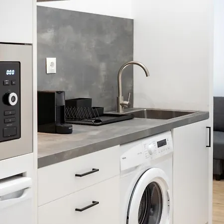 Vlc Host- Fray Pedro Apartment