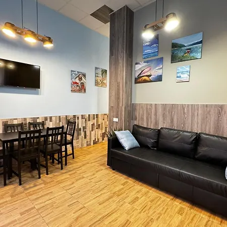 Lliri 32 Appartement *