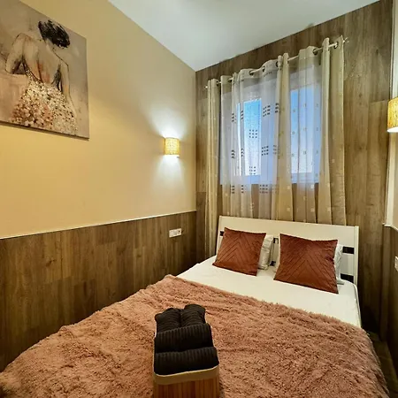 Lliri 32 Appartement *