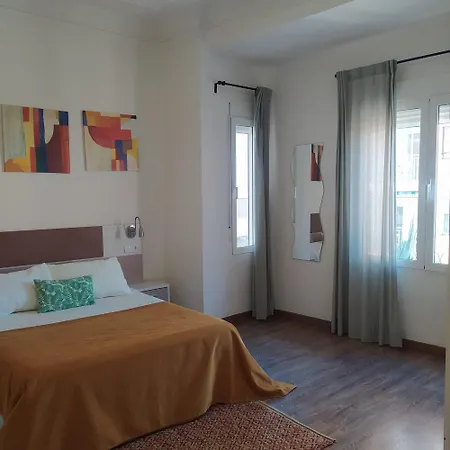 Apartamento Luminoso * La Marina De *